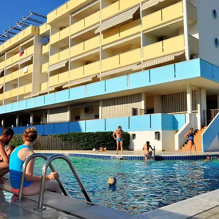Beachfront Colourful Flat With Swimming Pool Lejlighed Bibione